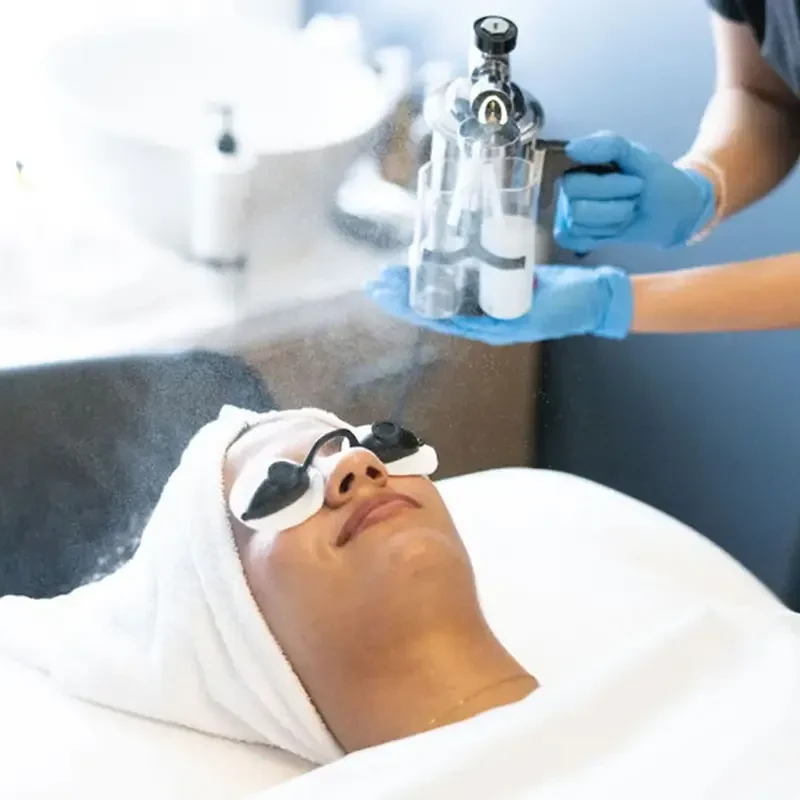 Le Grand Classique Facial